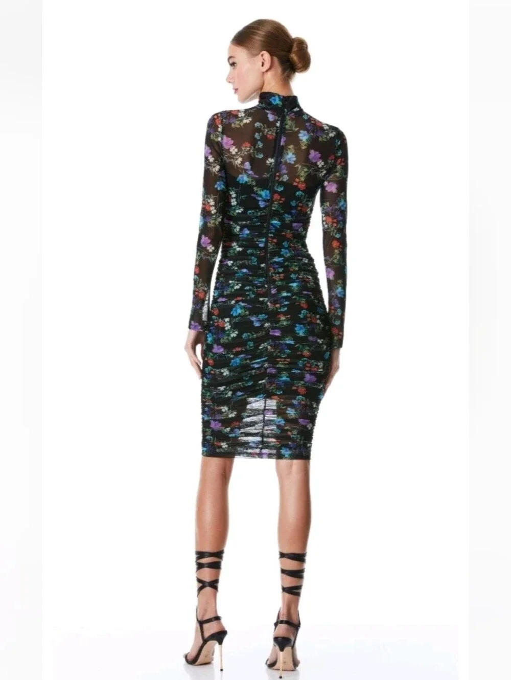 ALICE + OLIVIA DELORA TURTLENECK LONG SLEEVE MIDI DRESS. Size 0 NWT $495